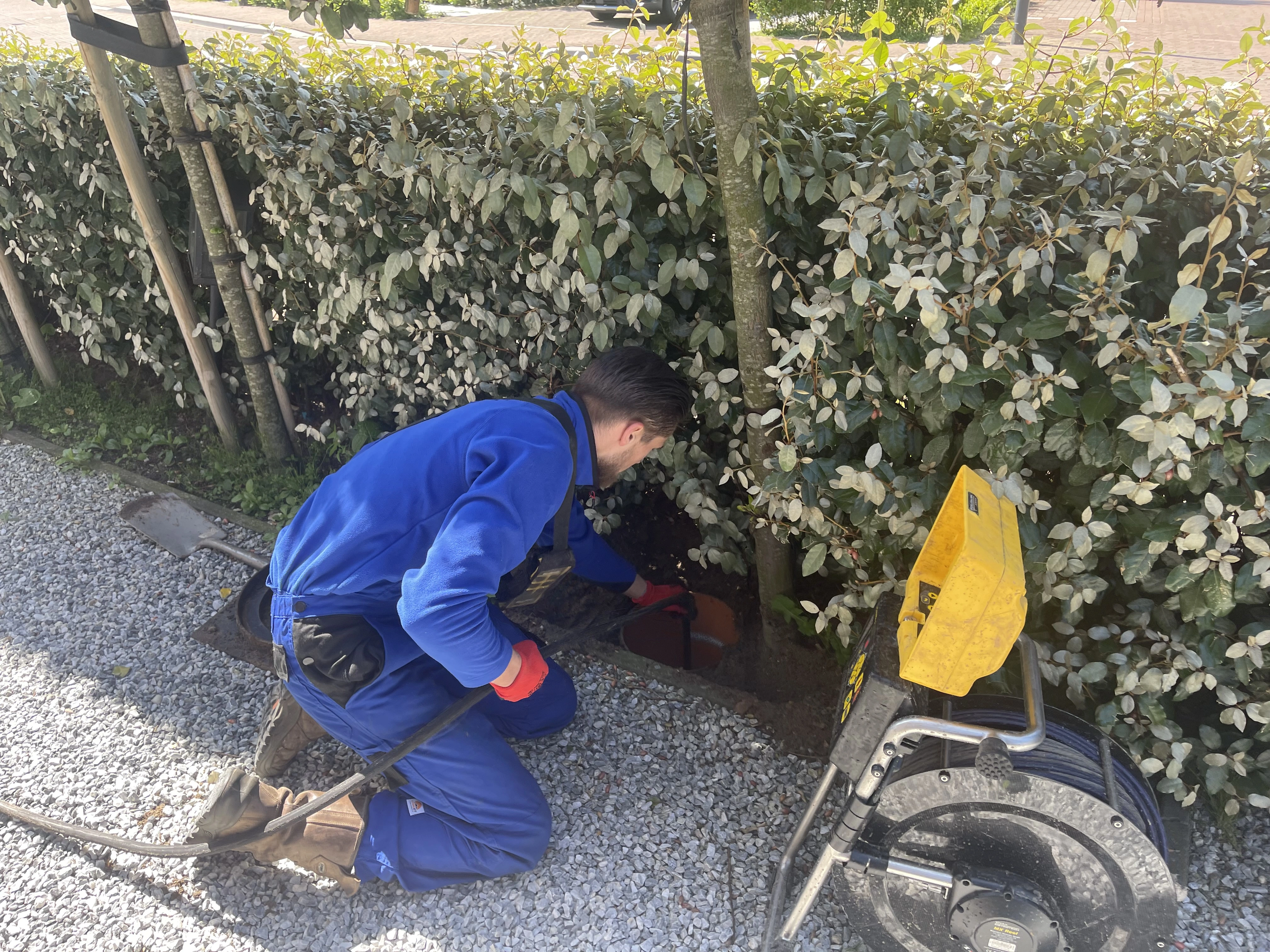 Badkamer afvoer ontstopping specialist Haarlem